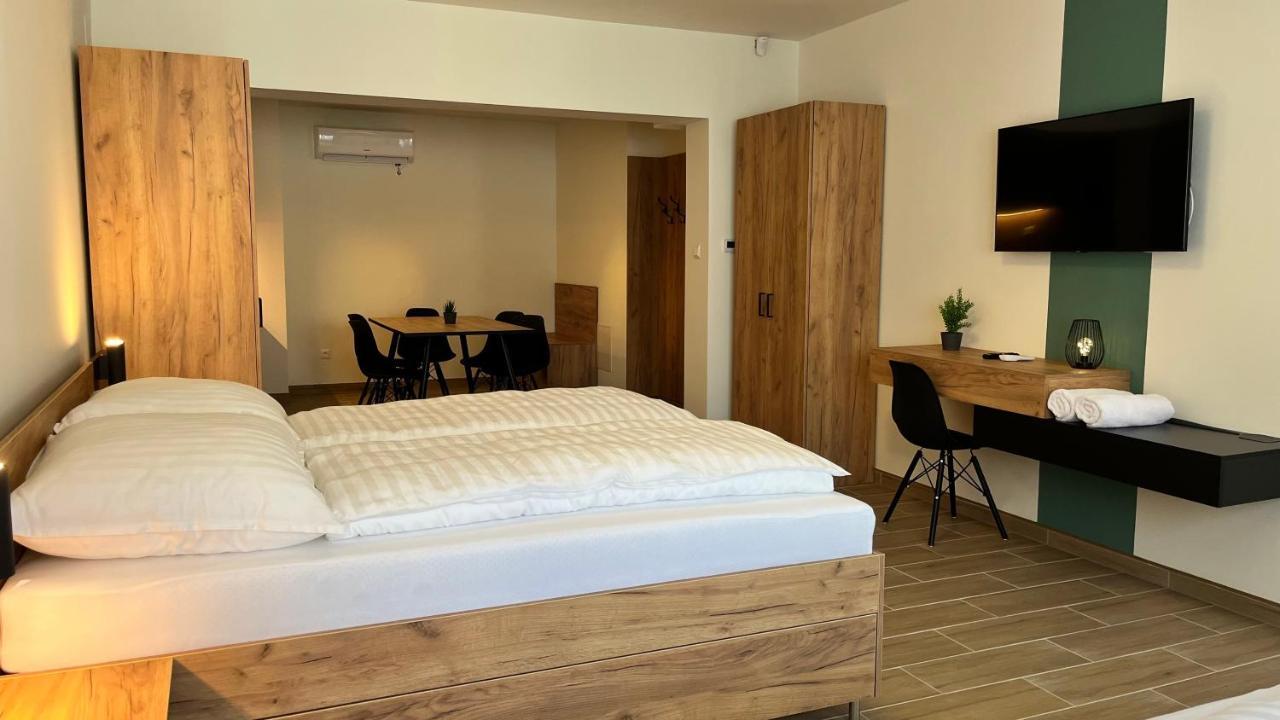 סגד Rezidex Apartmanhaz מראה חיצוני תמונה